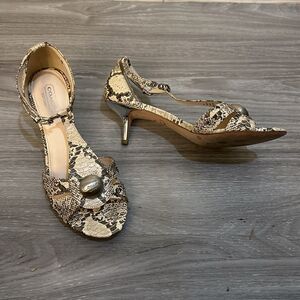 Coach heela size 7.5